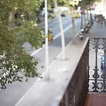 Apartamento 4 Dormitorios En Calle Rosello You Stylish Apartments