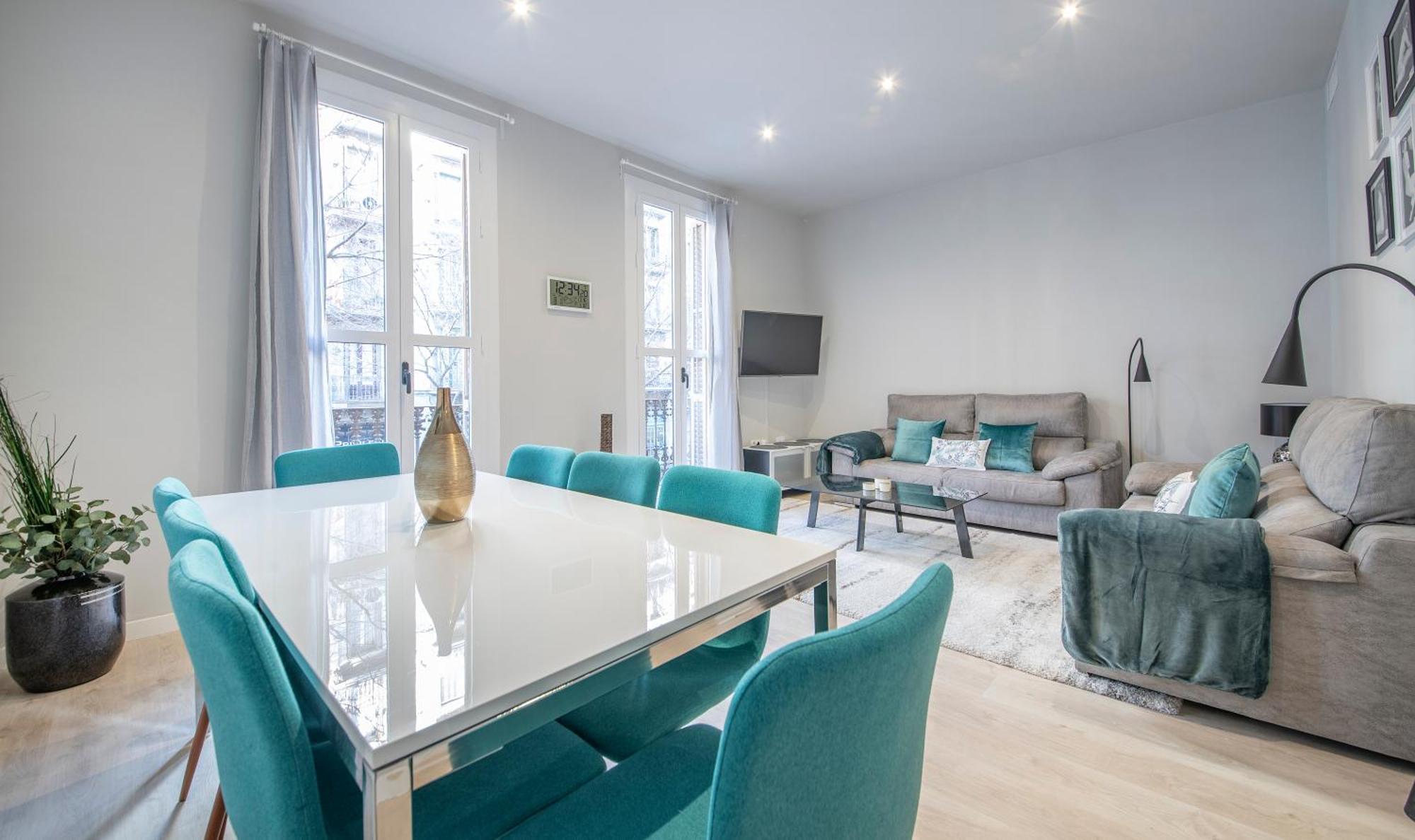 4 En Calle Rosello Stylish Barcelona